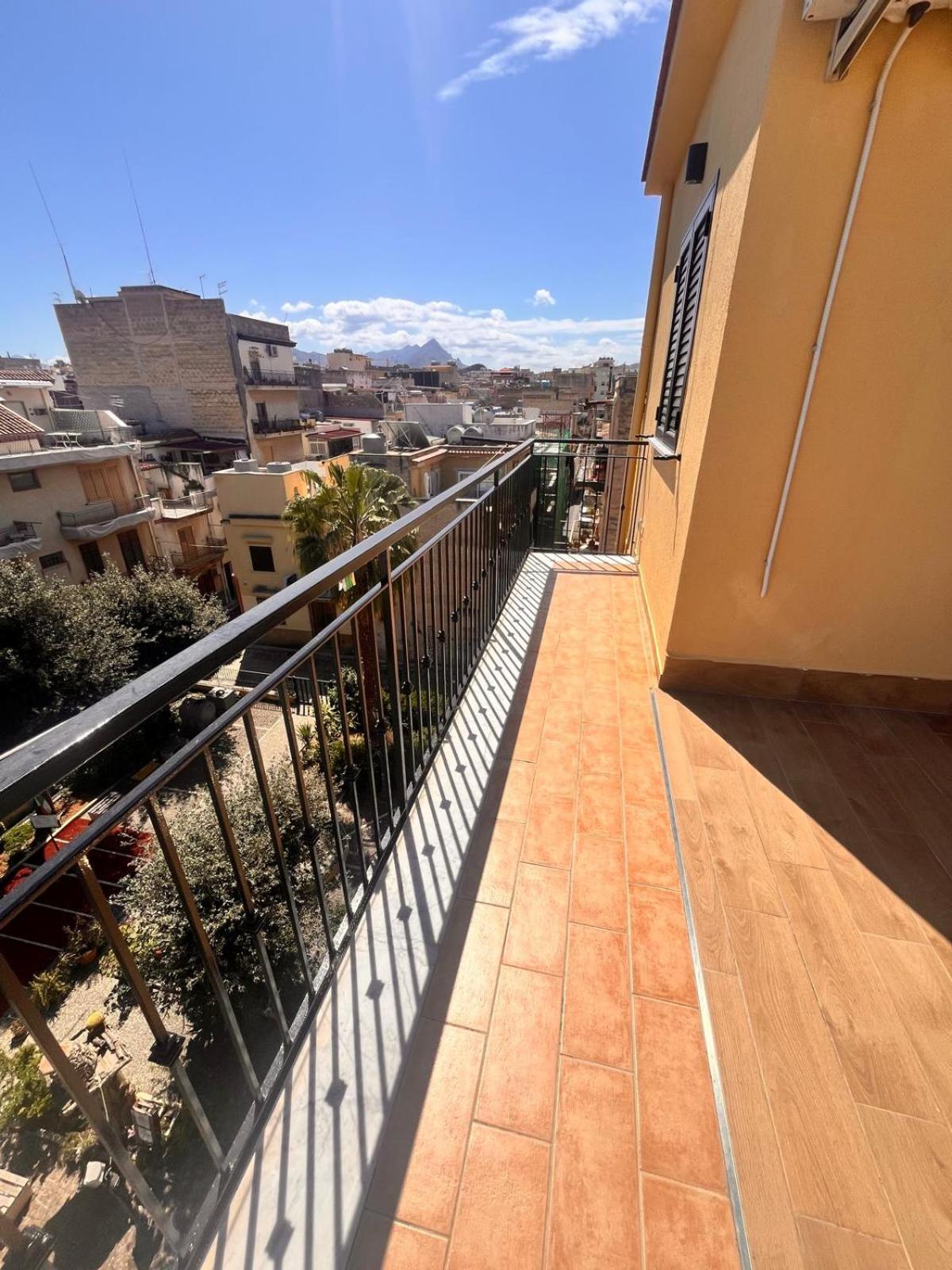 Casa Vacanza Cuto バゲリーア エクステリア 写真